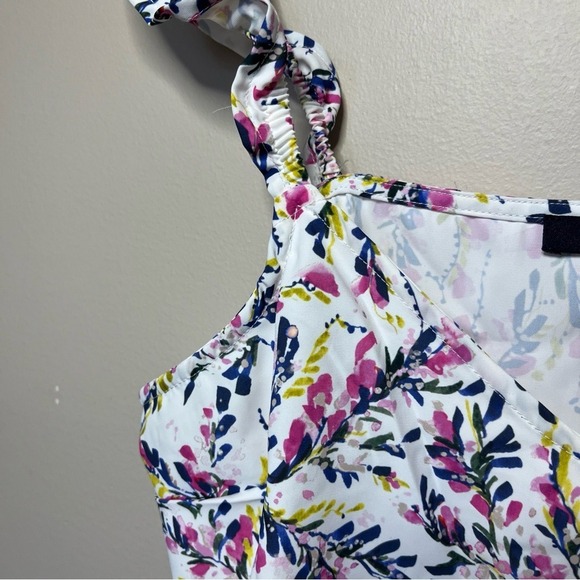 French Connection Breya Eltan Ruffle Tank‎ Top Summer White Floral Large - Picture 3 of 12